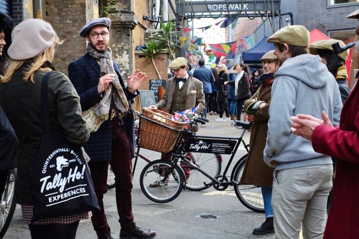 Gin Safari by Bicycle For 2