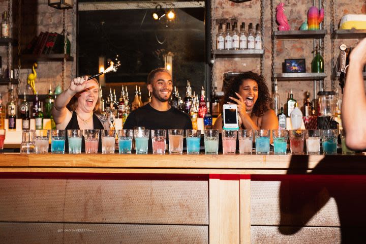 Cocktail Masterclass with a Pizza or Burger for Two 