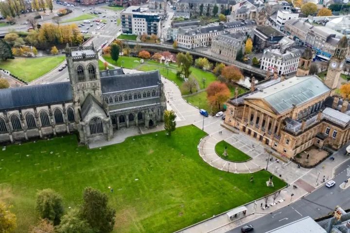 Paisley Walking Tour For Two