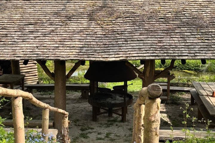 Tour & BBQ for Two at Wildshark Vineyard