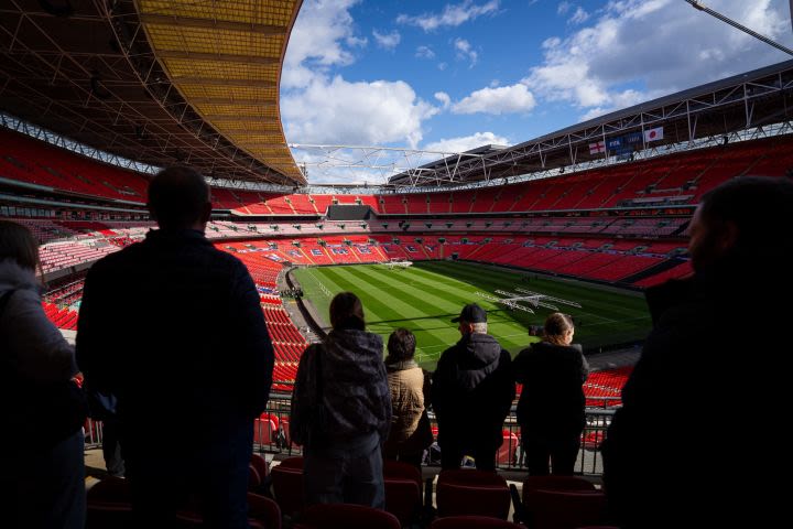 Family Tour of Wembley Stadium