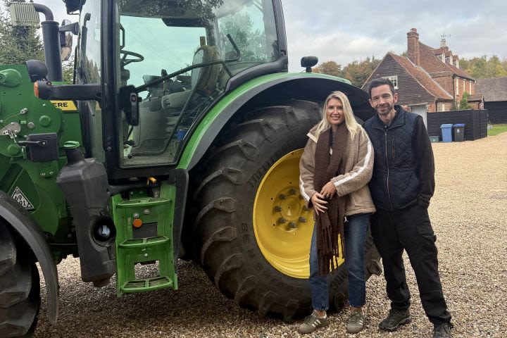 60 Minute Tractor Driving