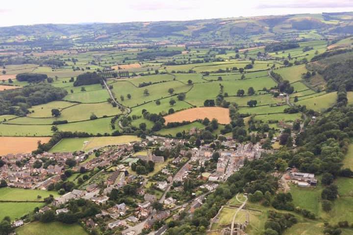 30 Minute Snowdonia Helicopter Tour