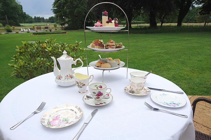 Carla from Contracting