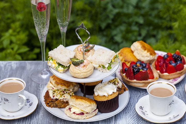 Sapphire from Customer Service