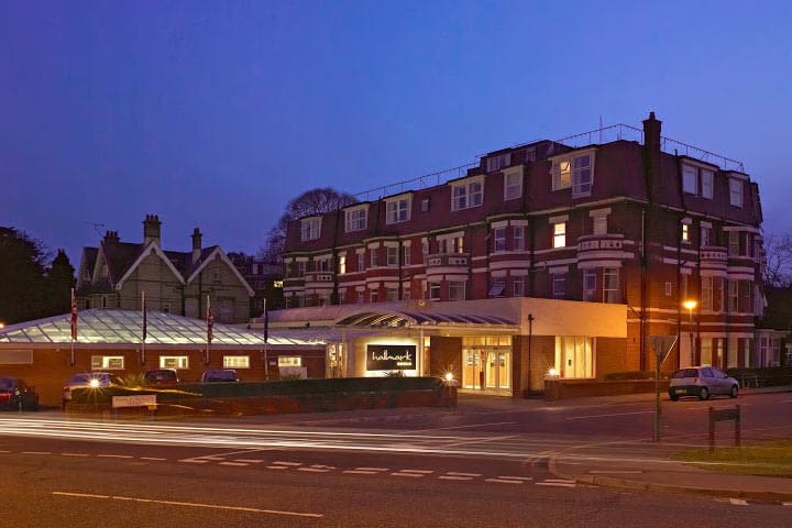 Lara from Contracting