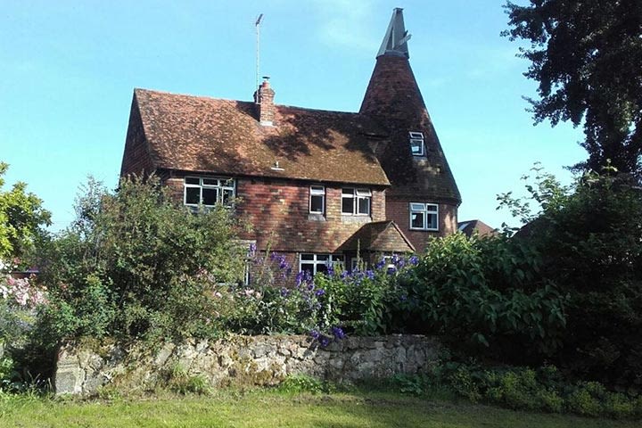 Helen from Customer Service