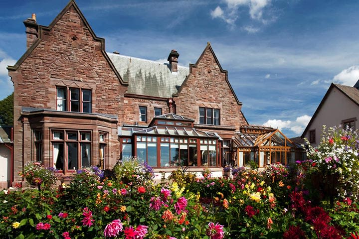 Helen from Customer Service