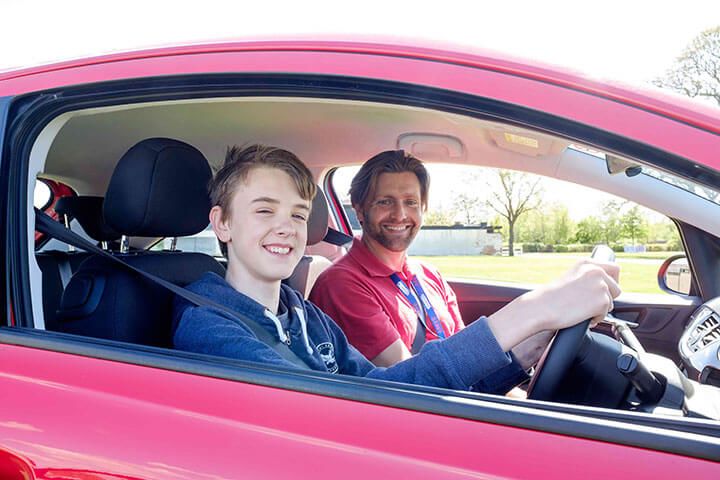 Random Drivers Lesson 30 Minute Young Drivers Driving Lesson | Activity Superstore