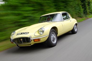 Classic Car Drive in the Cotswolds