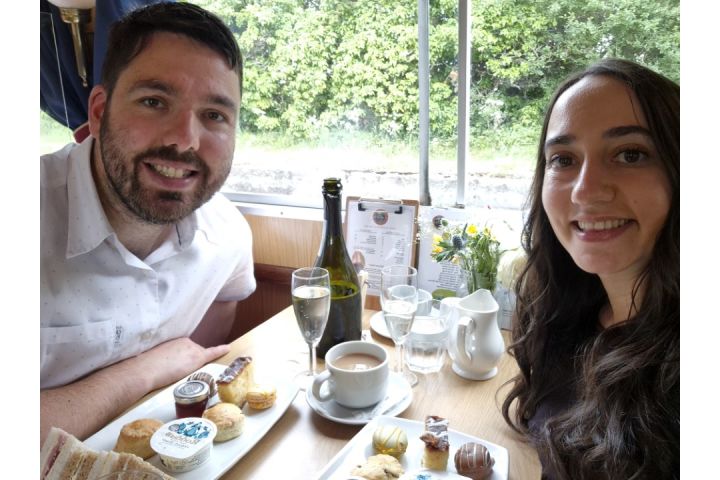 Yorkshire Afternoon Tea Cruise with Prosecco for Two