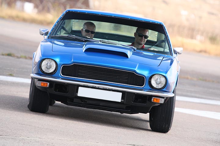 Classic Aston Martin Vantage Thrill
