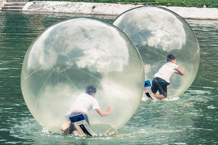 Winter Water Zorbing for 4