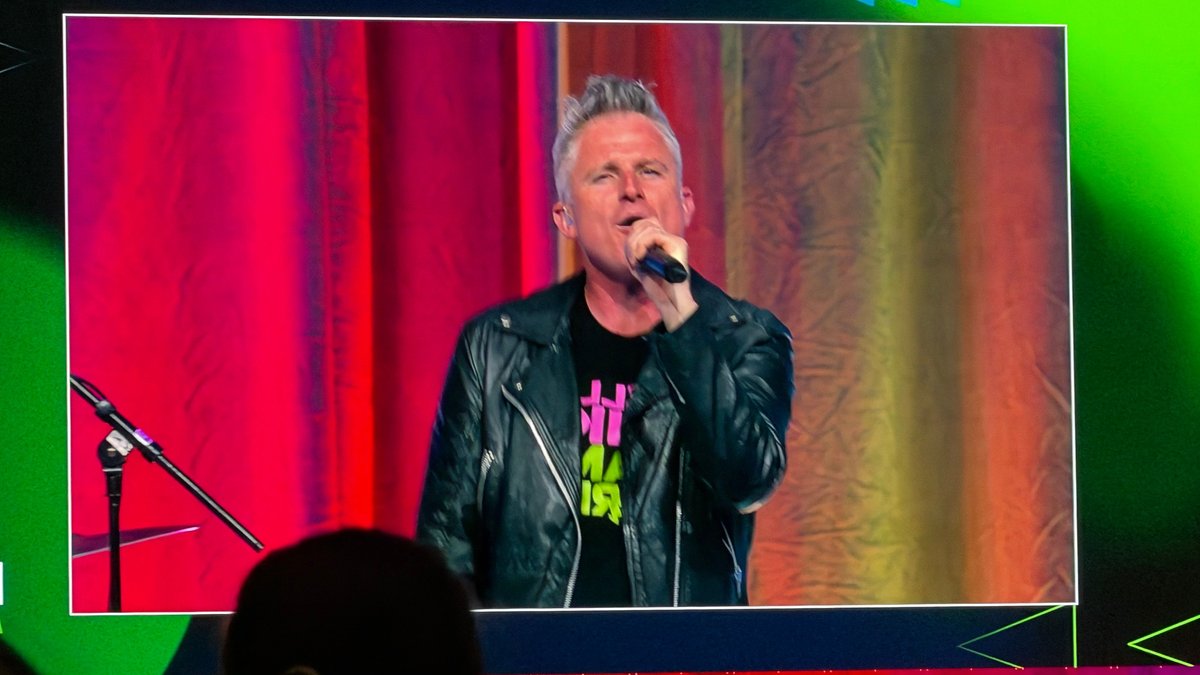 Former INXS singer shares lessons from music on building strong Former INXS singer shares lessons from music on building strong - music lessons teams