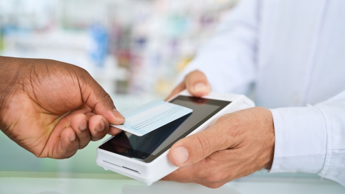 UK Small Businesses Compare Card Reader Costs - card reader costs