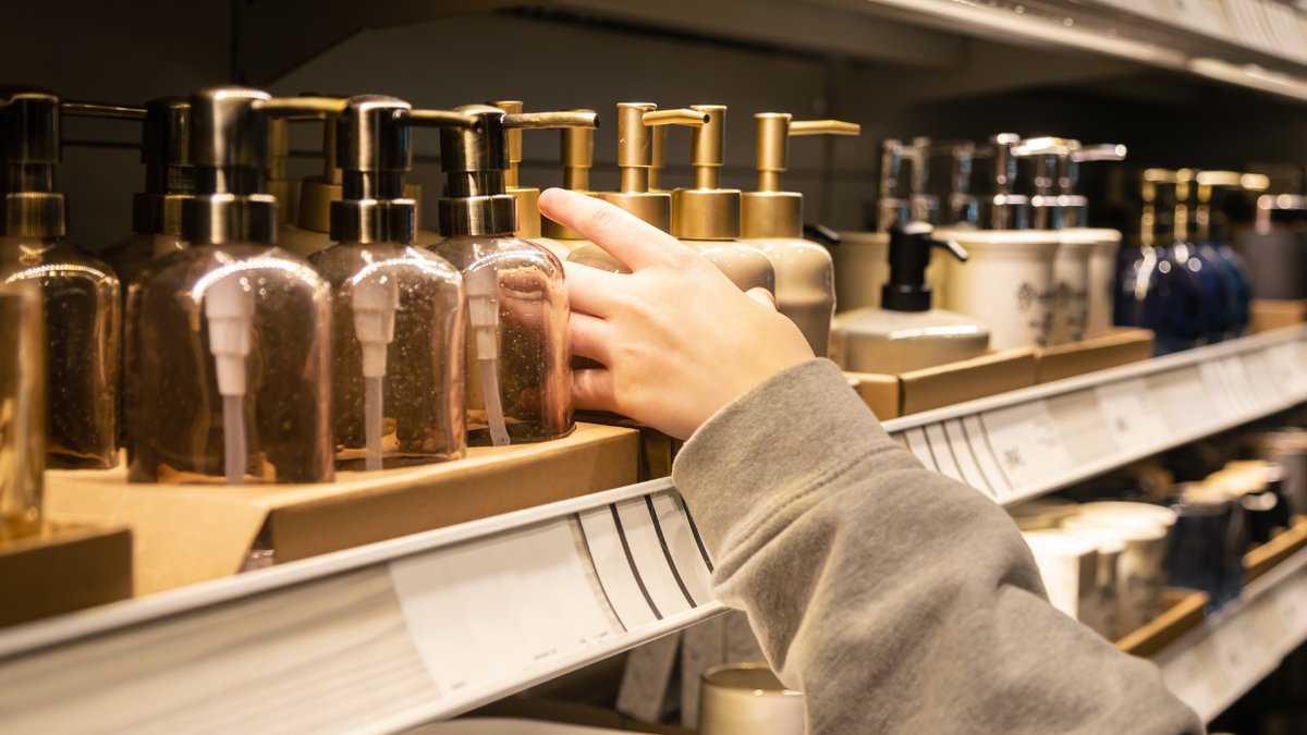 Retailers face highest tax rate in UK Retailers face highest tax rate in UK - uk retailers tax