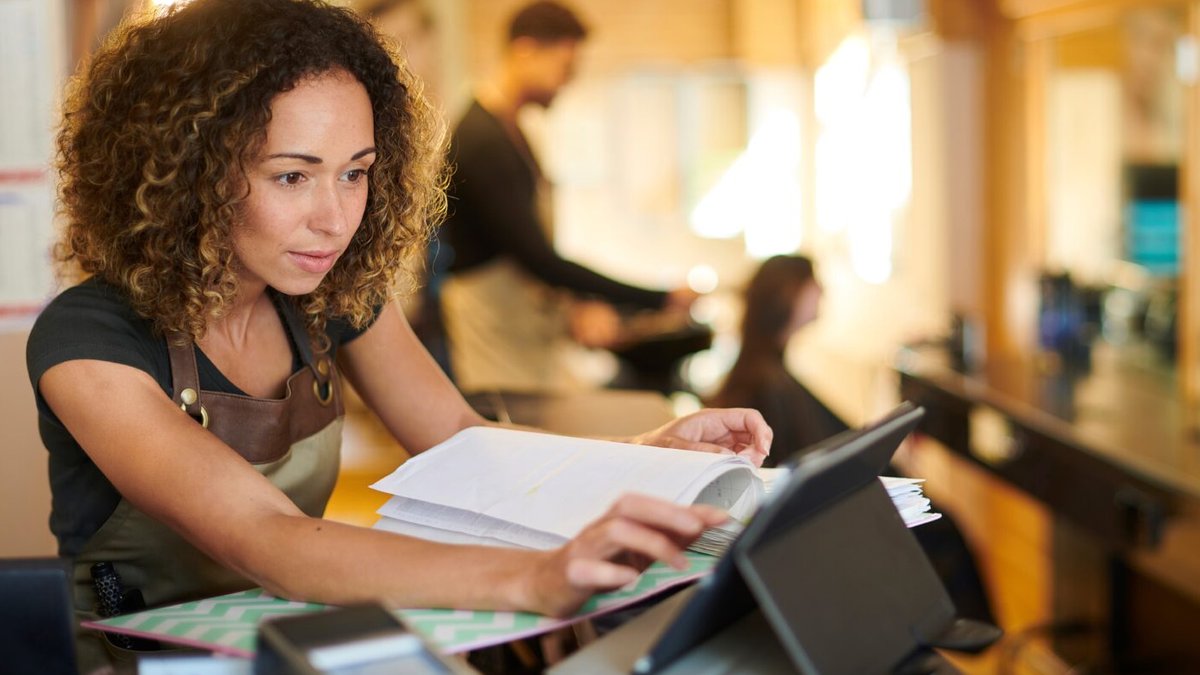 Small businesses must master bookkeeping basics to avoid legal Small businesses must master bookkeeping basics to avoid legal - bookkeeping basics