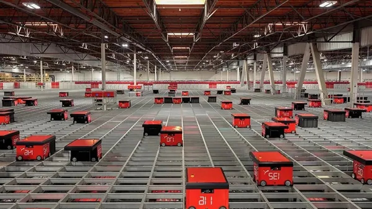 Puma hands North America warehouses to Maersk Puma hands North America warehouses to Maersk - warehouse management
