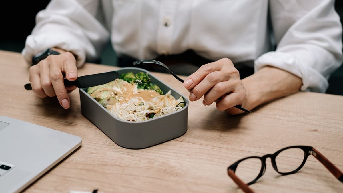 Asian food leads office lunch sales growth Asian food leads office lunch sales growth - asian food
