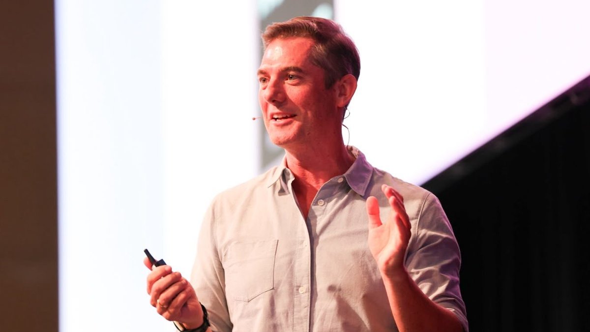 Conflict expert outlines four key strategies for tough conversations Tim Duggan speaking at PM/ONE 2026.