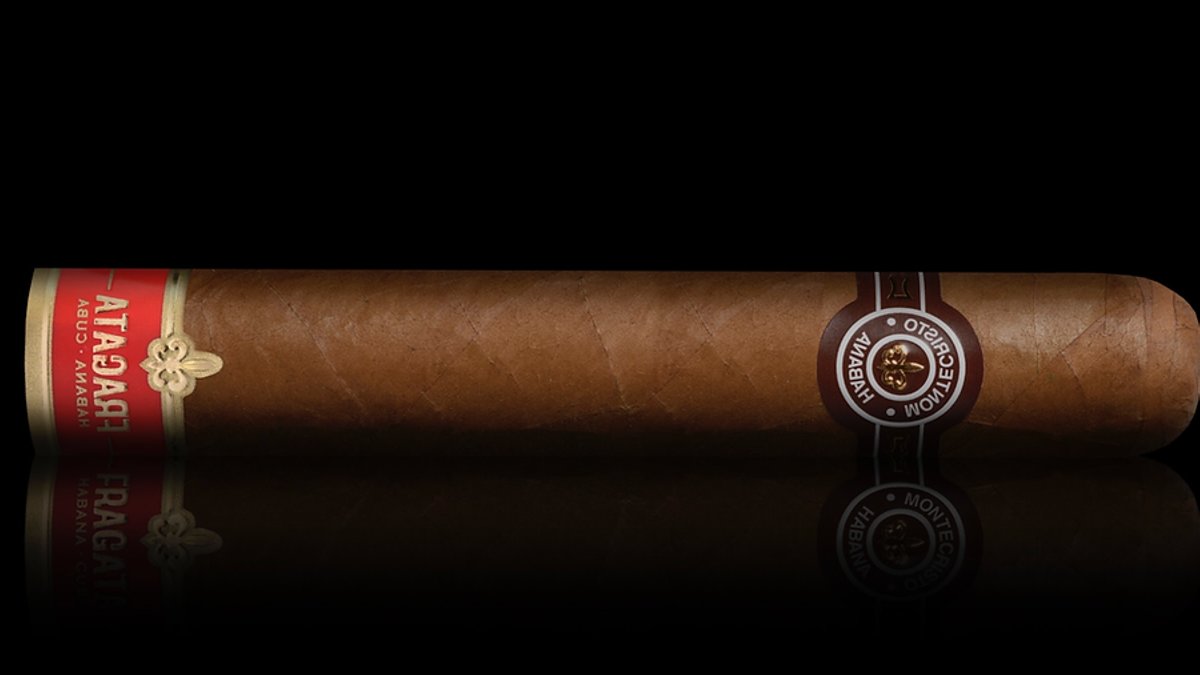 Montecristo launches travel-friendly cigar humidor
