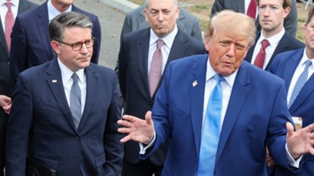 Trump signs AI executive order with tech leaders - trump signs ai executive order