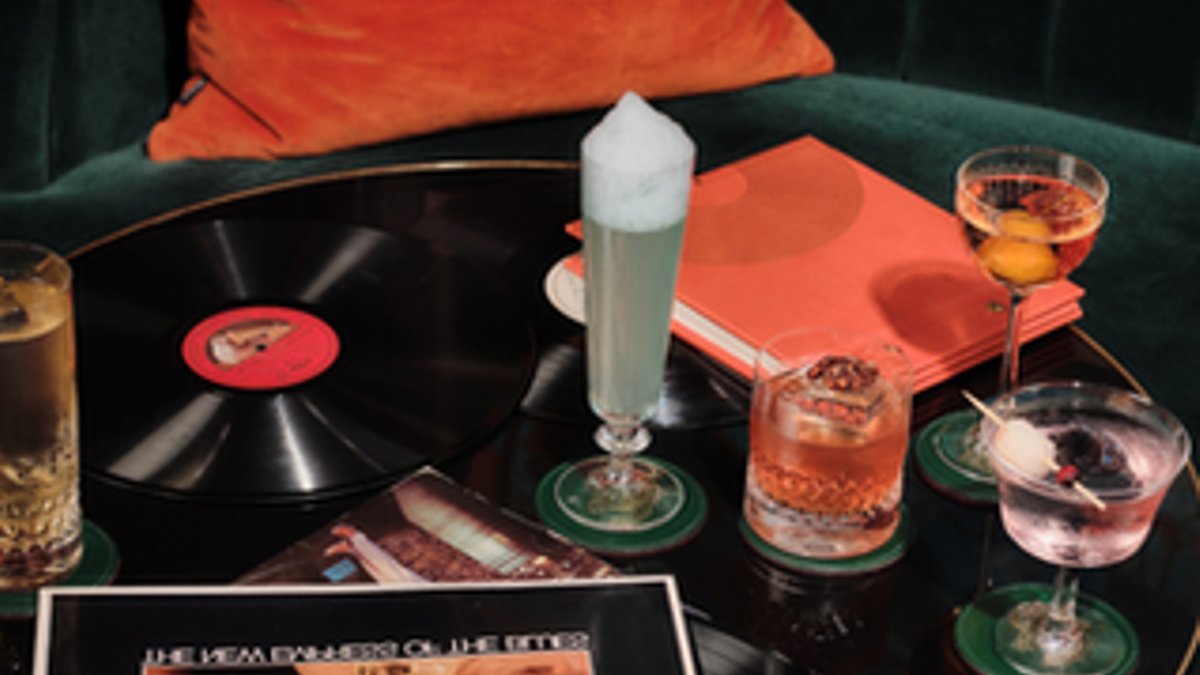 London club blends music, cocktails in immersive era-themed experience