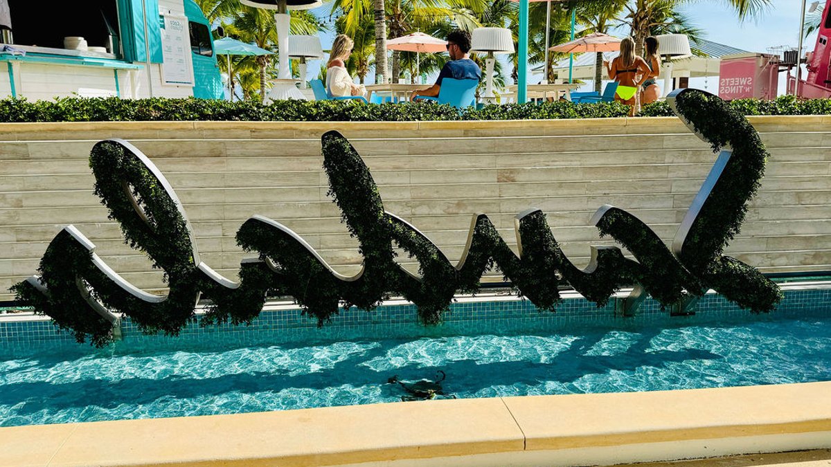 Royal Caribbean faces Wall Street scrutiny over Sandals deal - royal caribbean sandals deal