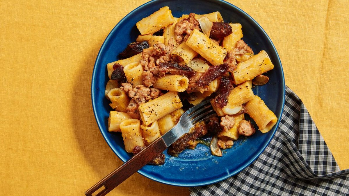 Creamy butternut squash pasta balances sweet and savory flavors - creamy butternut squash pasta