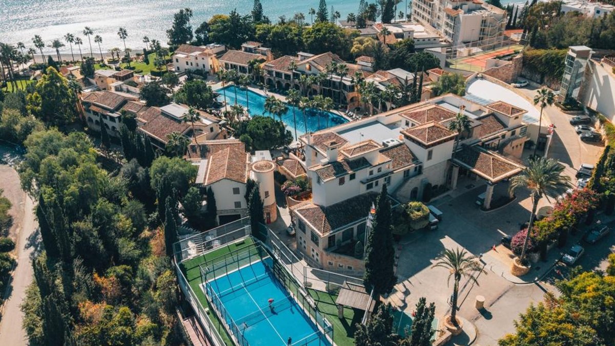 Columbia Beach Resort Wins Cyprus's Leading Resort Award Again - cyprus resort