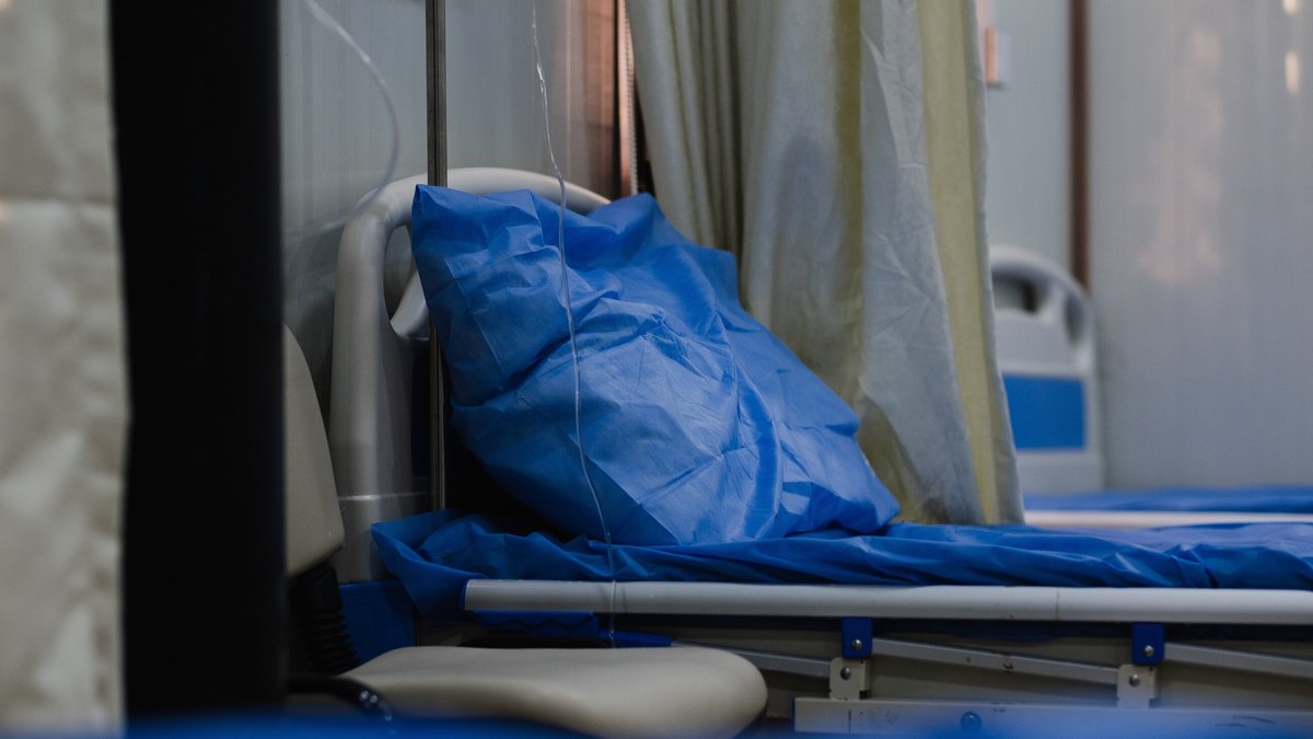 Nurses Handle Care for Unresponsive Dying Patients Through Family Engagement Nurses Handle Care for Unresponsive Dying Patients Through Family Engagement - palliative care