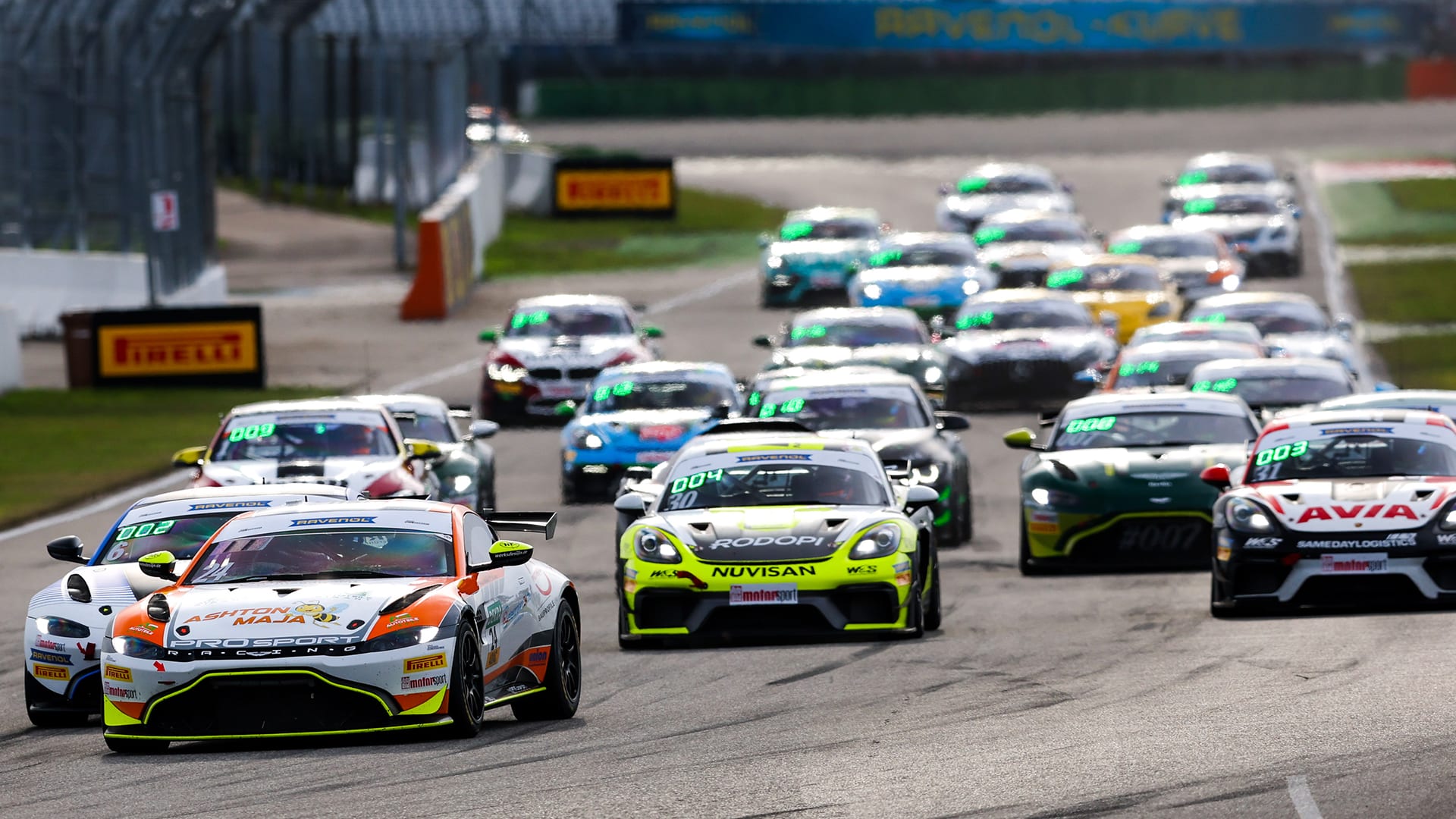 SPORT1 zeigt 2023 Rekordfeld der ADAC GT4 Germany live im TV ADAC GT4 Germany