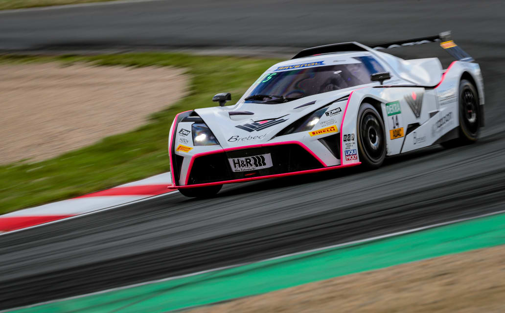 razoon - more than racing | ADAC GT4 Germany