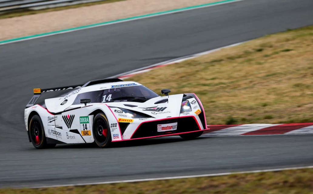 razoon - more than racing | ADAC GT4 Germany