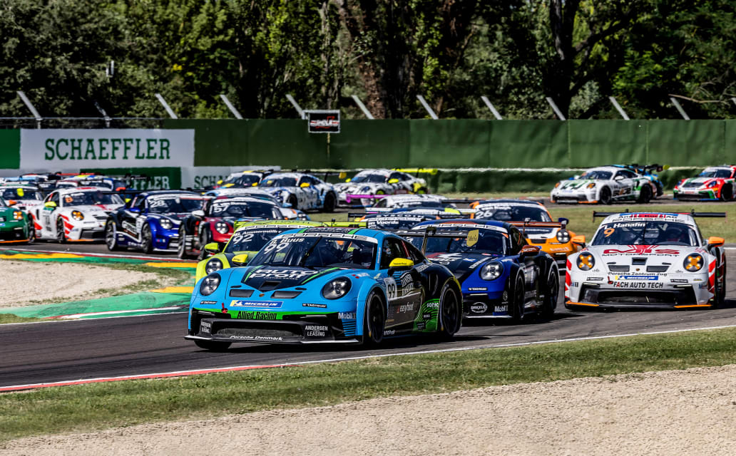 Vollbesetztes Starterfeld im Porsche Carrera Cup Deutschland Porsche