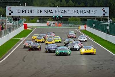 Motorsportliche Highlights bei wechselhaftem Spa-Wetter