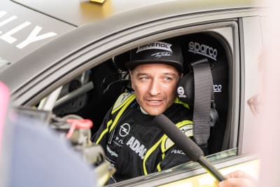 Timo Scheider startet im ADAC Opel Electric Rally Cup