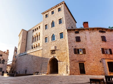 Bale, Kaštel Soardo-Bembo