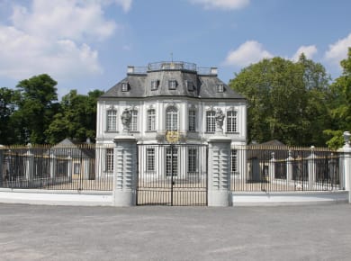 Brühl, Falkenlust