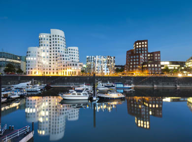 Düsseldorf, Gehry Bauten