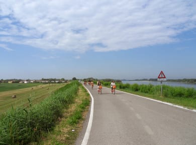 Ferrara, Fahrradtour Destra Po