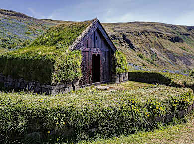 Flúðir, Þjóðveldisbær