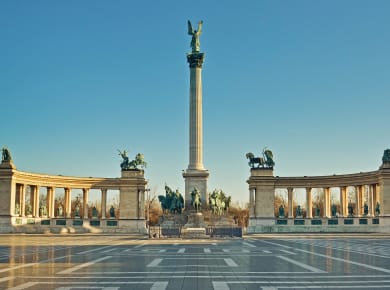Budapest, Heldenplatz