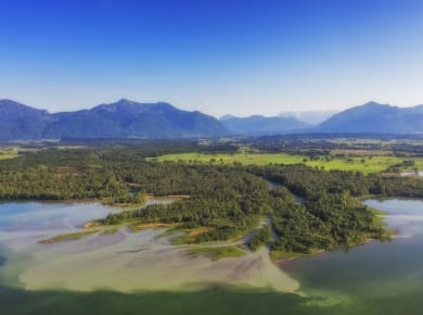 Grabenstätt, Hirschauer Bucht