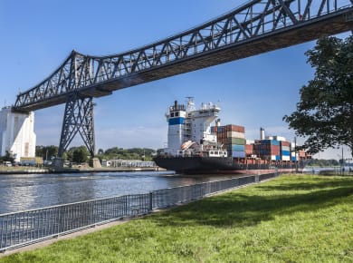 Rendsburg, Rendsburger Hochbrücke