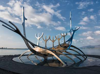 Reykjavík, Sonnenfahrt