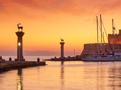 Rhodos-Stadt, Mandraki-Hafen