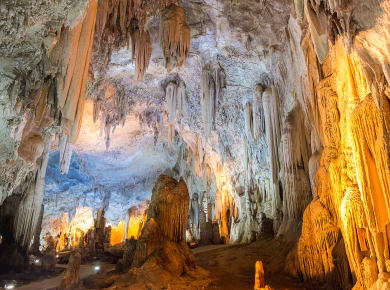 Saint-Jean-de-Fos, Grotte de Clamouse