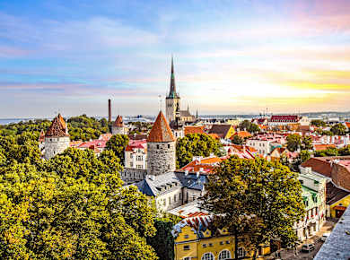 Kreis Harju, Patkuli Aussichtsplattform mit Blick auf Tallinn