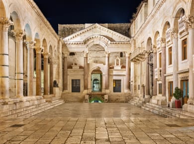 Split, Peristyl